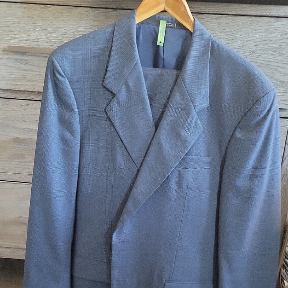 Bluish Gray Suit - Picture 1 of 4